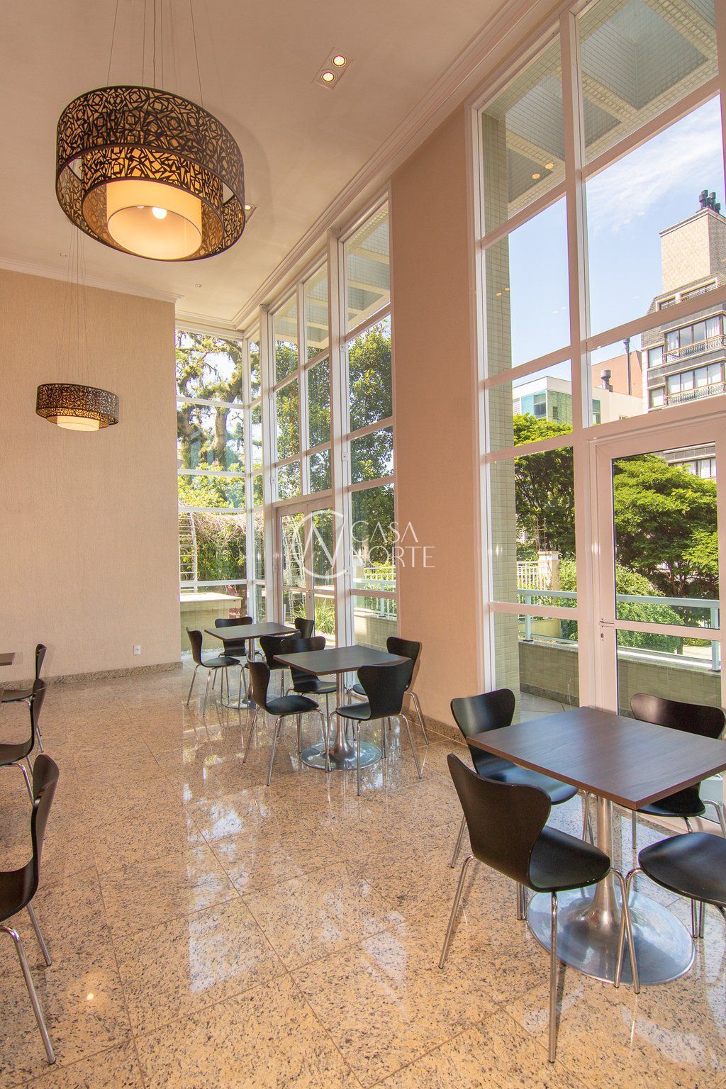 Apartamento à venda com 3 quartos, 123m², 1 suíte, 2 vagas, Encantado no bairro Petrópolis em Porto Alegre