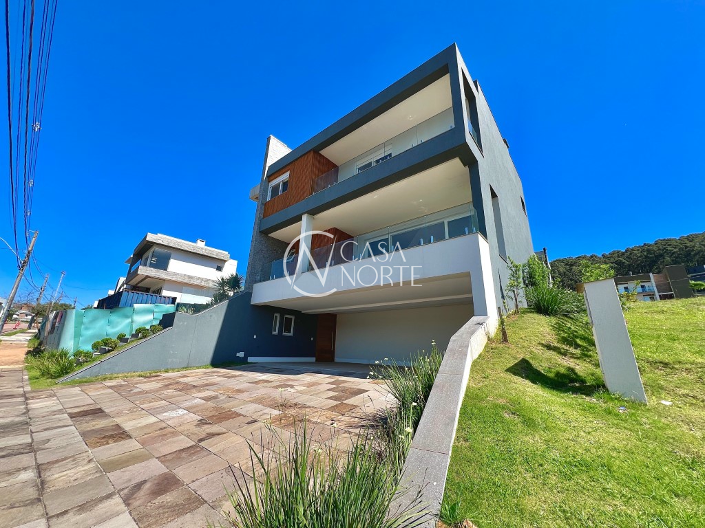 Casa de Condomínio à venda com 4 quartos, 375m², 4 suítes, 3 vagas, Estrada das Três Meninas no bairro Vila Nova em Porto Alegre