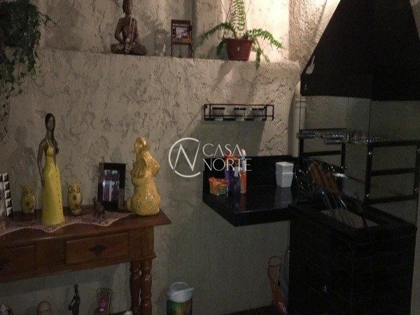 Casa de Condomínio à venda com 2 quartos, 77m², 1 suíte, 1 vaga, Rua Octavio de Souza no bairro Teresópolis em Porto Alegre