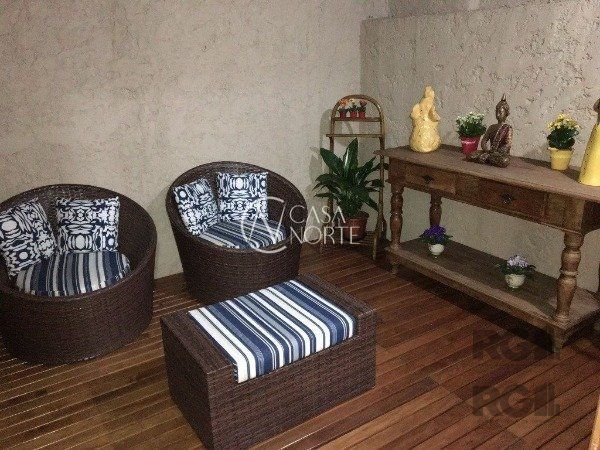 Casa de Condomínio à venda com 2 quartos, 77m², 1 suíte, 1 vaga, Rua Octavio de Souza no bairro Teresópolis em Porto Alegre