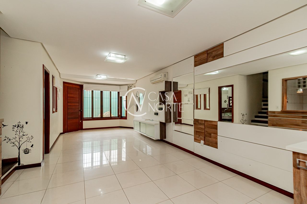 Casa de Condomínio à venda com 3 quartos, 135m², 1 suíte, 1 vaga, Rua Engenheiro Otávio Furtado no bairro Ipanema em Porto Alegre