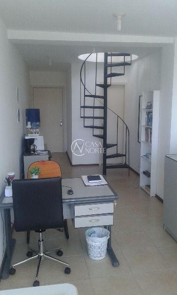 Sala Comercial à venda com 2 quartos, 57m², Avenida Cristovao Colombo no bairro Floresta em Porto Alegre