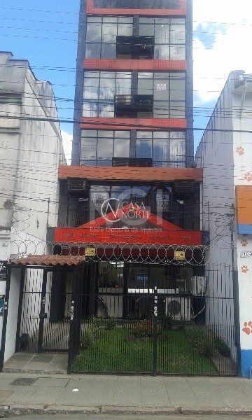 Sala Comercial à venda com 2 quartos, 57m², Avenida Cristovao Colombo no bairro Floresta em Porto Alegre