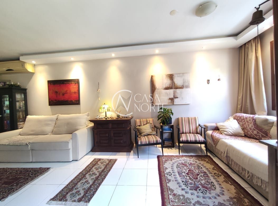 Casa de Condomínio à venda com 2 quartos, 68m², 1 vaga, Rua Dolores Duran no bairro Lomba do Pinheiro em Porto Alegre