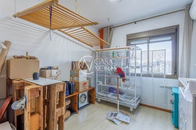 Apartamento à venda com 3 quartos, 95m², 1 suíte, 2 vagas, Rua Machado de Assis no bairro Jardim Botânico em Porto Alegre