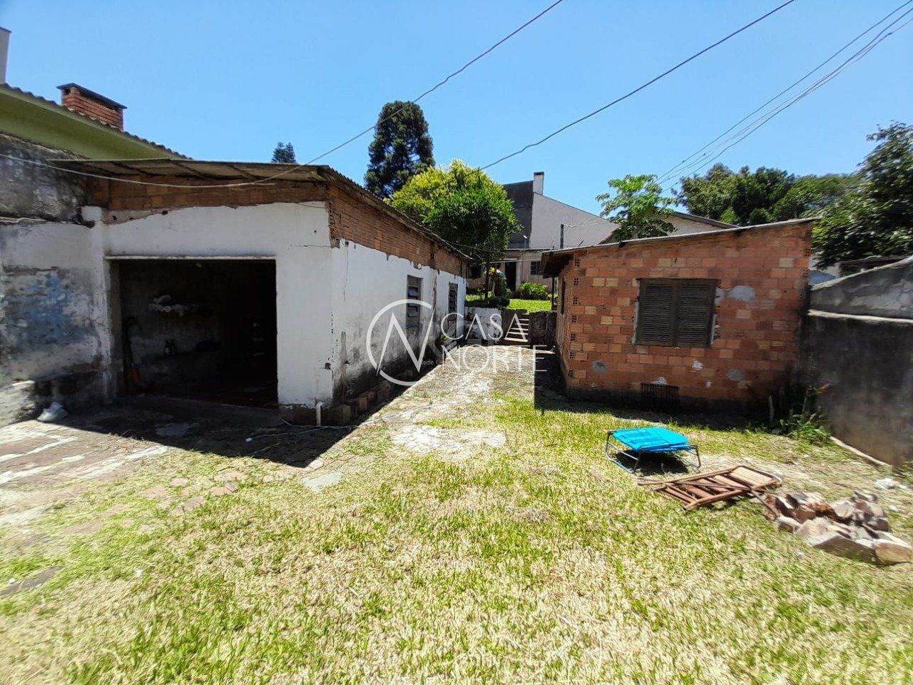 Terreno à venda  com 425m², Rua Fontoura Xavier no bairro Jardim São Pedro em Porto Alegre