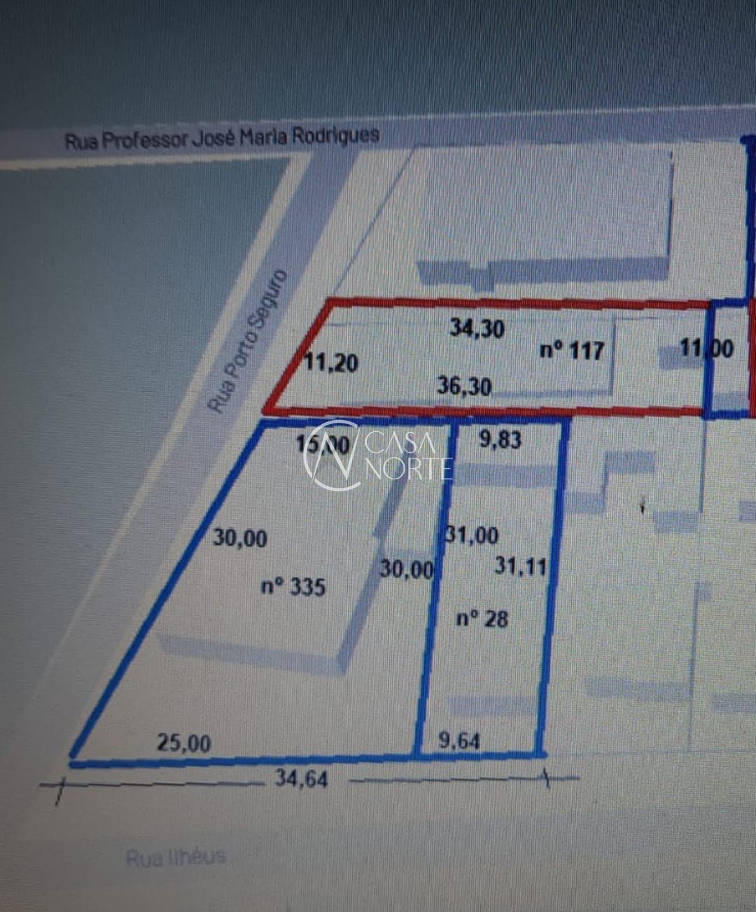 Terreno à venda  com 930m², Rua Porto Seguro no bairro Vila Ipiranga em Porto Alegre