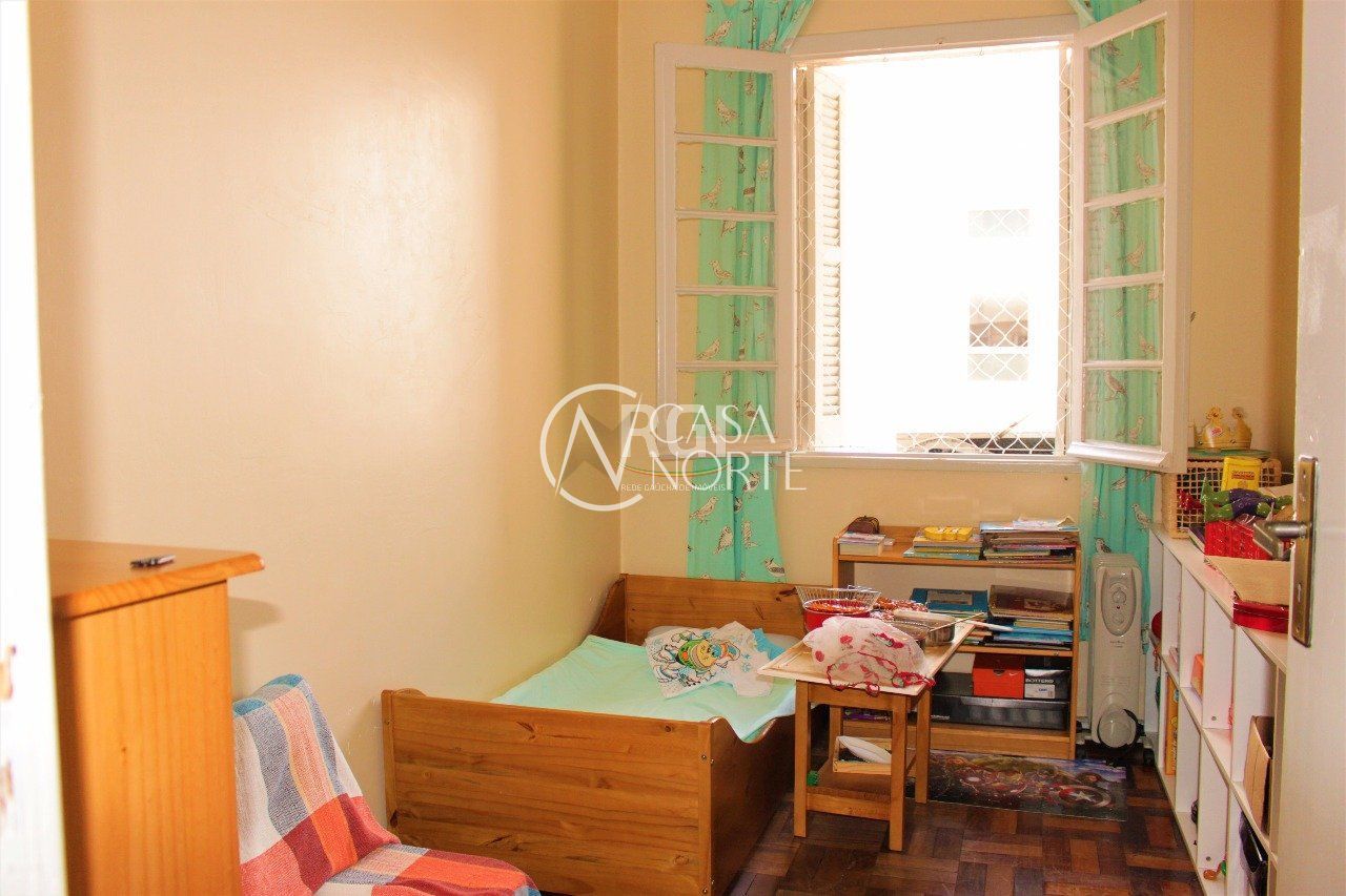 Apartamento à venda com 4 quartos, 84m², 1 suíte, Avenida Alberto Bins no bairro Centro Histórico em Porto Alegre