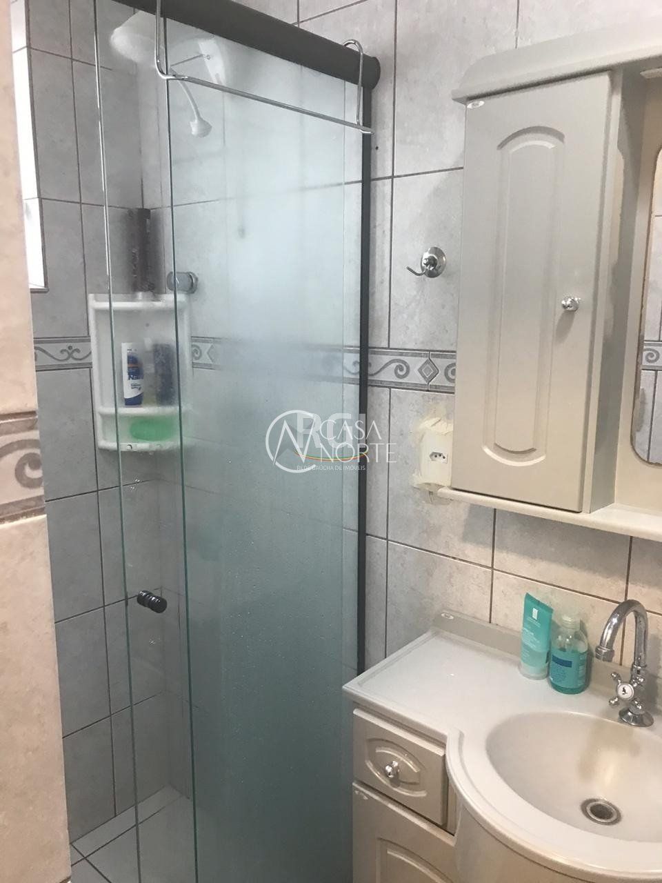 Apartamento à venda com 1 quarto, 32m², 1 vaga, Rua Coronel João Correa no bairro Passo da Areia em Porto Alegre