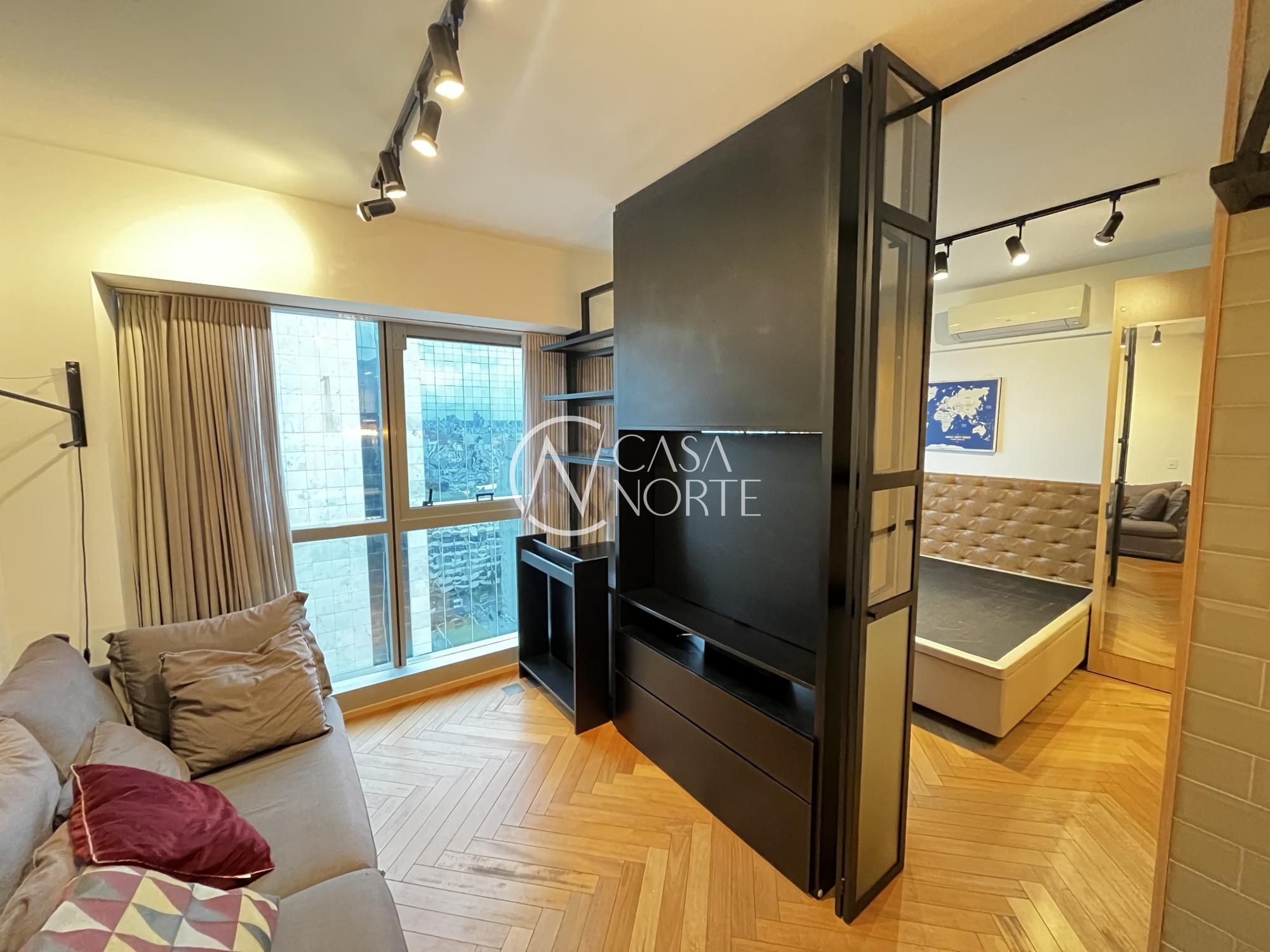 Apartamento à venda com 1 quarto, 38m², 1 suíte, 1 vaga, Avenida Borges de Medeiros no bairro Centro Histórico em Porto Alegre