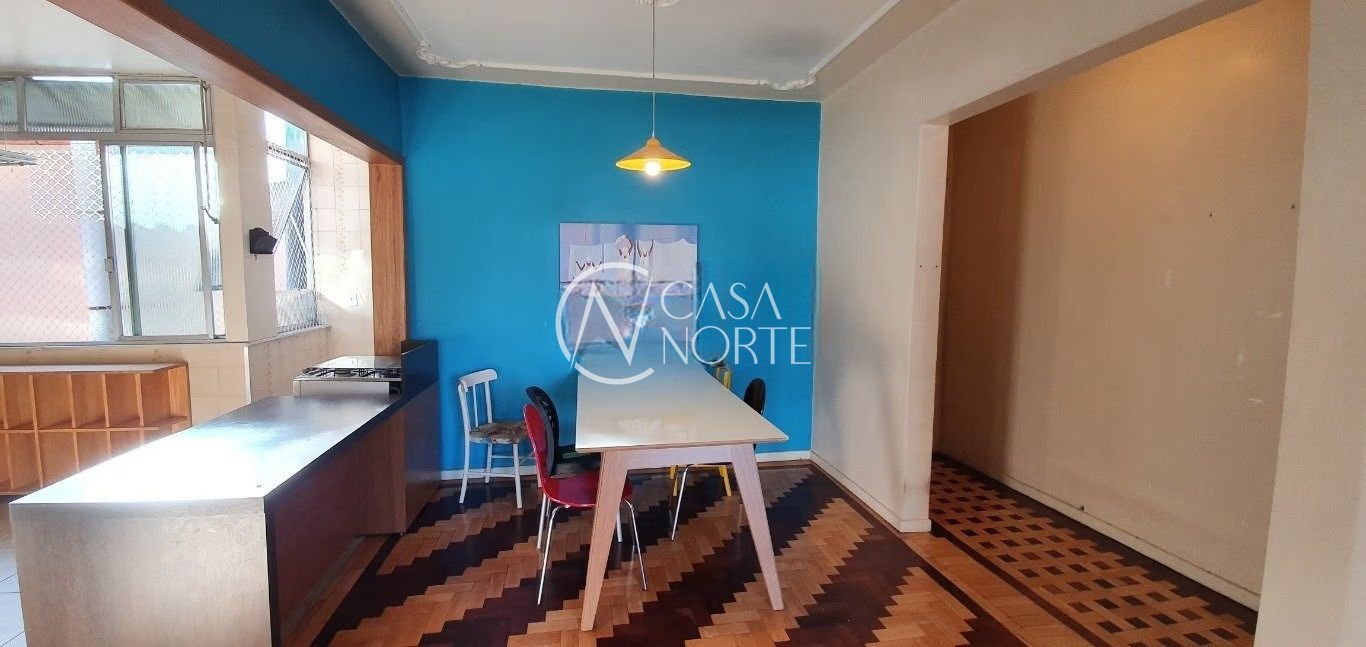 Apartamento à venda com 3 quartos, 100m², 1 vaga, Avenida Carlos Gomes no bairro Boa Vista em Porto Alegre
