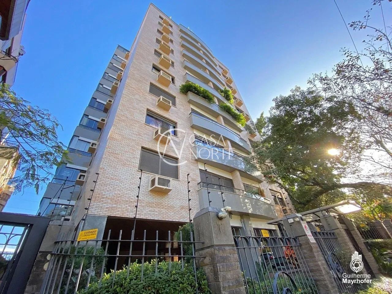 Apartamento à venda com 3 quartos, 118m², 1 suíte, 1 vaga, Rua Desembargador Alves Nogueira no bairro Petrópolis em Porto Alegre