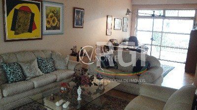 Casa à venda com 3 quartos, 125m², 5 vagas, Rua Augusto Melecchi no bairro Menino Deus em Porto Alegre