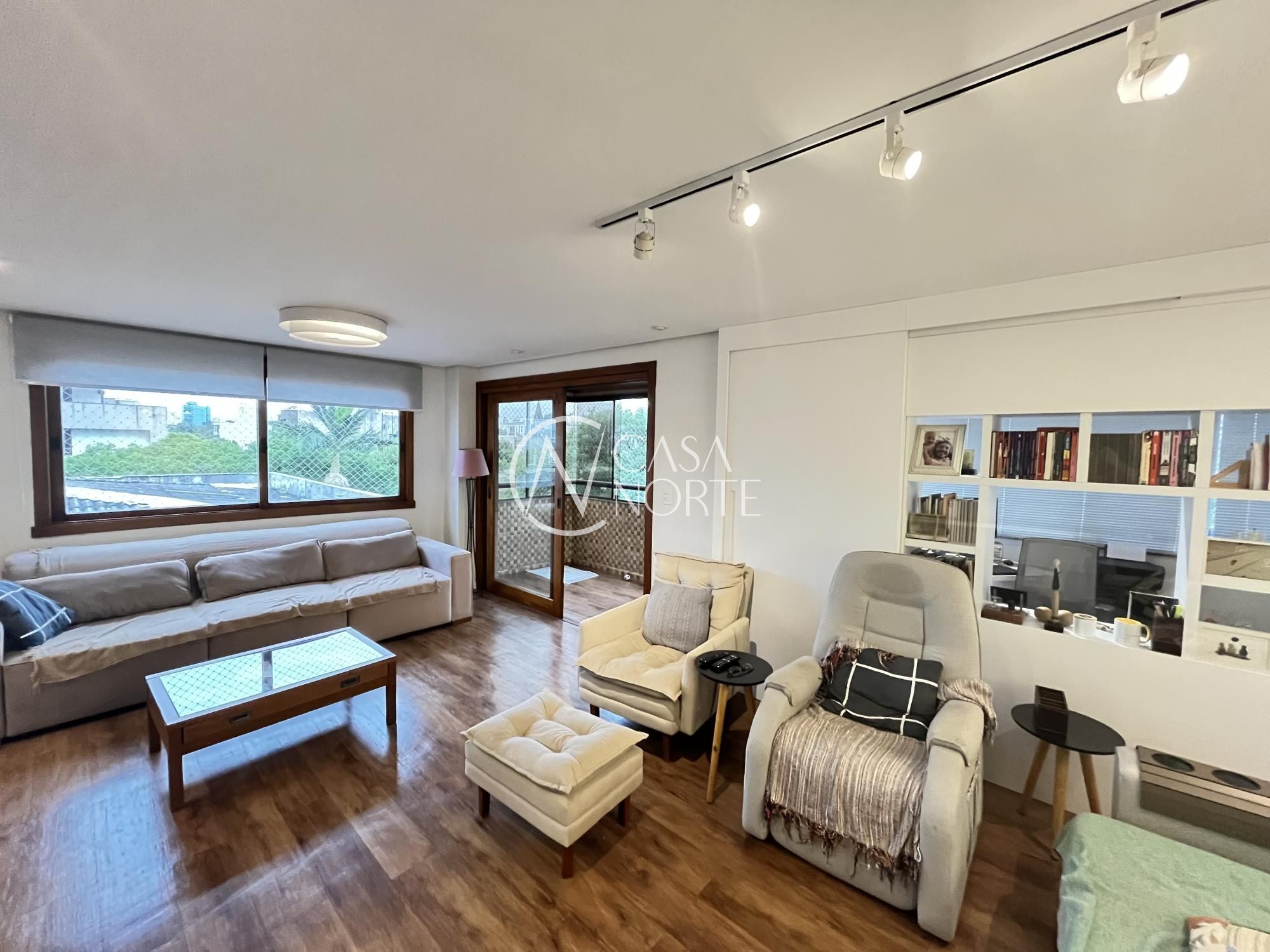 Apartamento à venda com 3 quartos, 311m², 2 suítes, 2 vagas, Rua Vieira de Castro no bairro Farroupilha em Porto Alegre