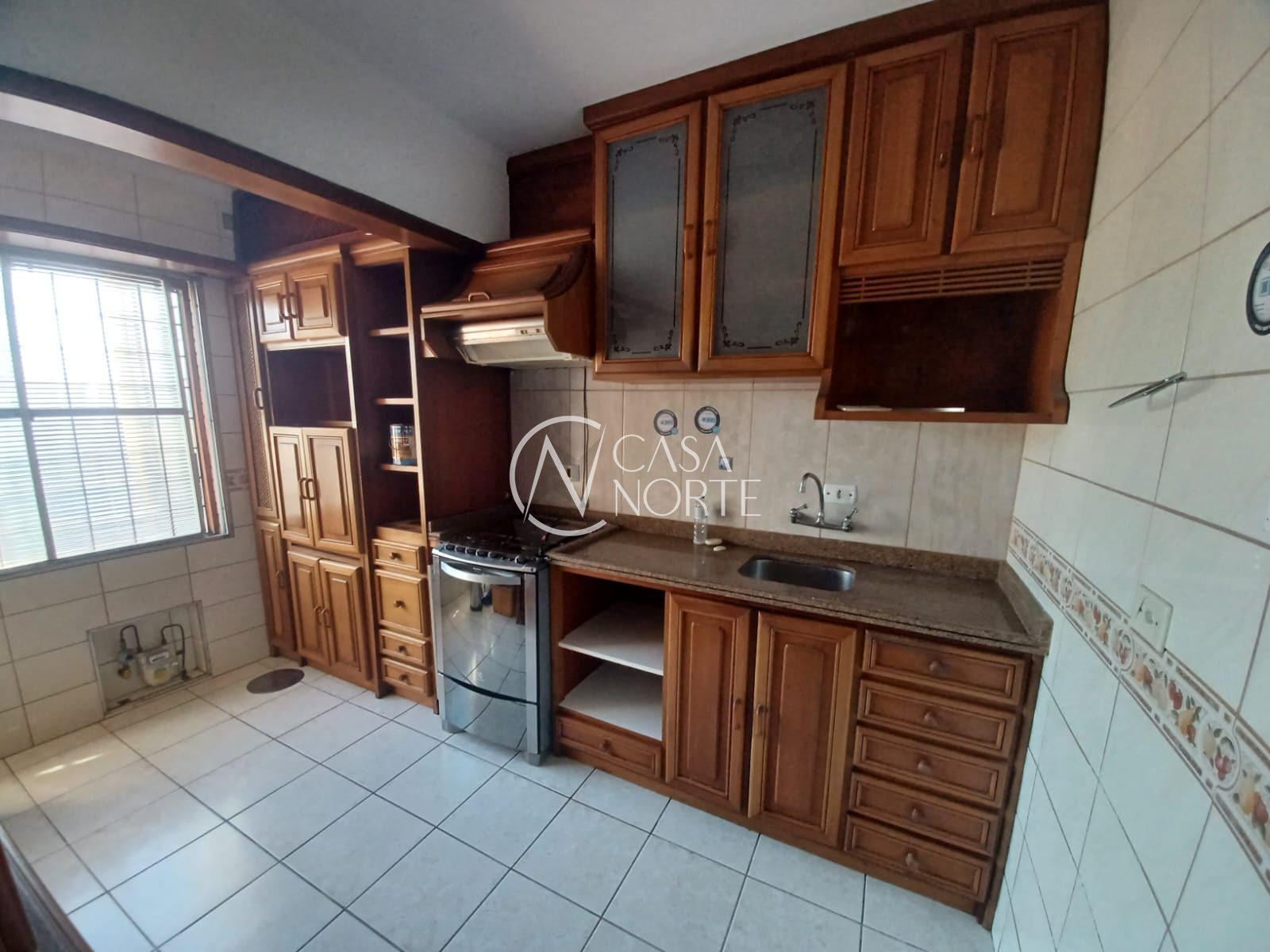 Cobertura à venda com 2 quartos, 148m², 1 vaga, Rua Miguel Couto no bairro Menino Deus em Porto Alegre