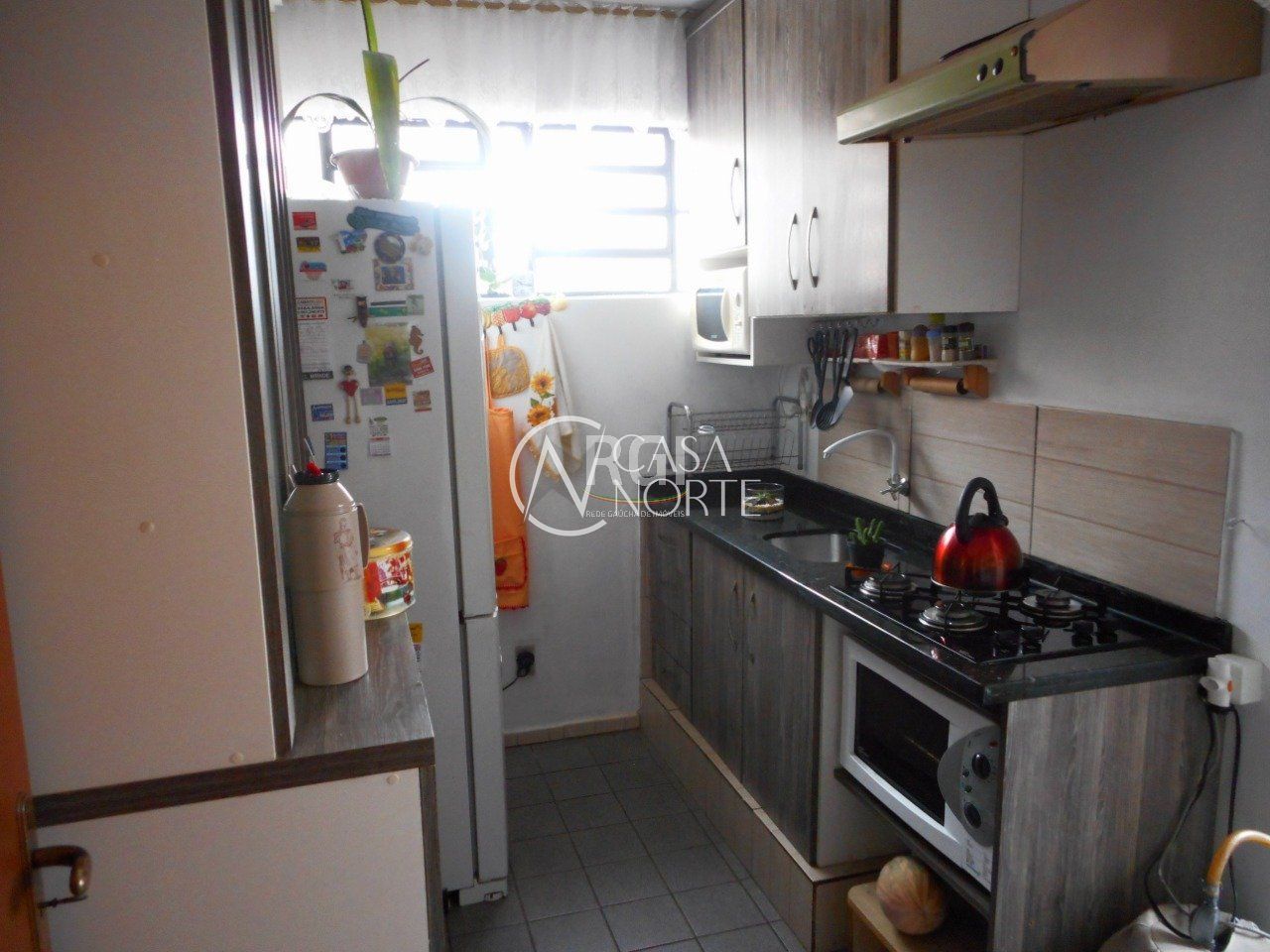 Apartamento à venda com 3 quartos, 70m², 1 vaga, Rua Padre Hildebrando no bairro Santa Maria Goretti em Porto Alegre