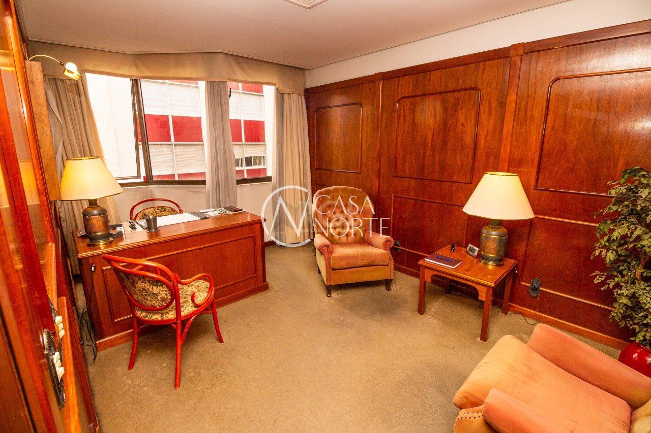 Sala Comercial à venda , 54m², 1 vaga, Rua Quintino Bocaiuva no bairro Floresta em Porto Alegre