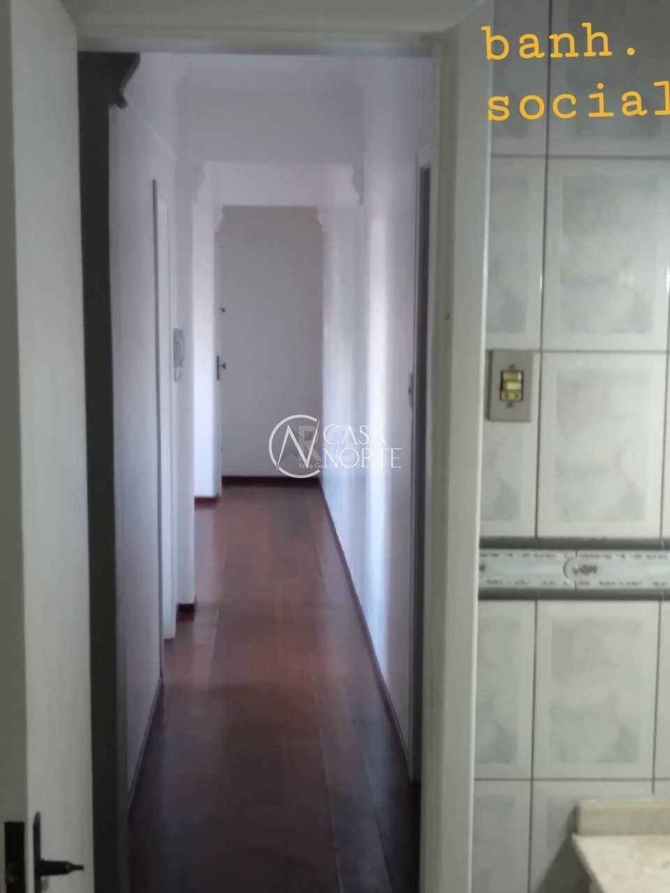 Apartamento à venda com 3 quartos, 74m², 1 suíte, 1 vaga, Rua Monsenhor Veras no bairro Santana em Porto Alegre