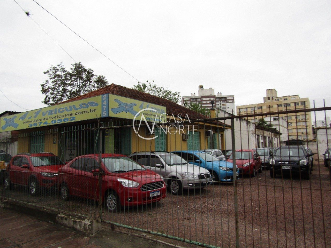 Terreno à venda  com 1637m², Avenida Ipiranga no bairro Azenha em Porto Alegre