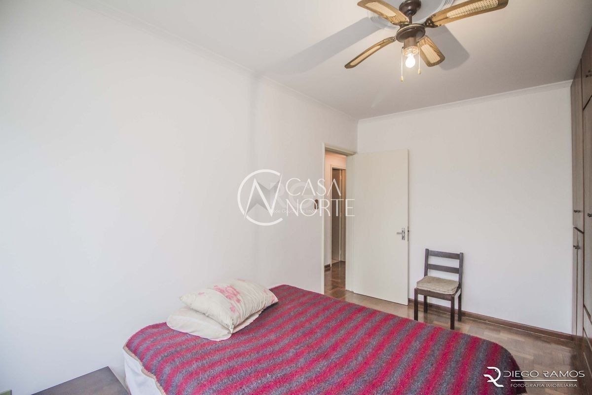 Apartamento à venda com 3 quartos, 96m², 1 vaga, Avenida Getúlio Vargas no bairro Menino Deus em Porto Alegre