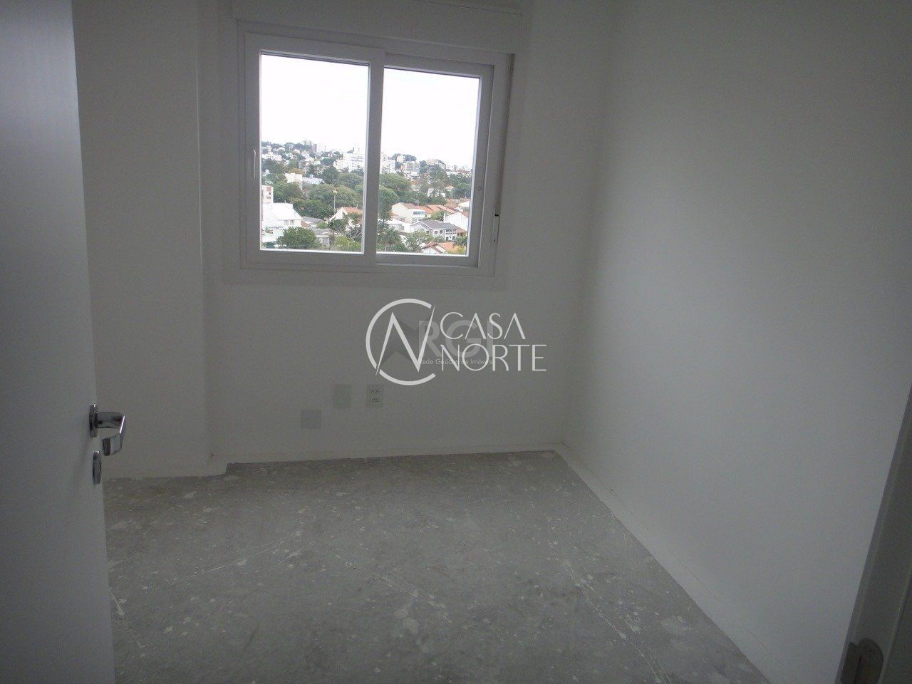 Apartamento à venda com 2 quartos, 60m², 1 suíte, 1 vaga, Rua Frederico Otavio Domingues Barbosa no bairro São Sebastião em Porto Alegre