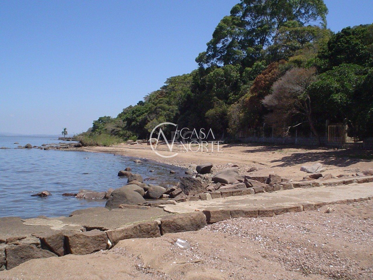 Sítio à venda , 12919m², 6 vagas, Estrada Retiro da Ponta Grossa no bairro Ponta Grossa em Porto Alegre