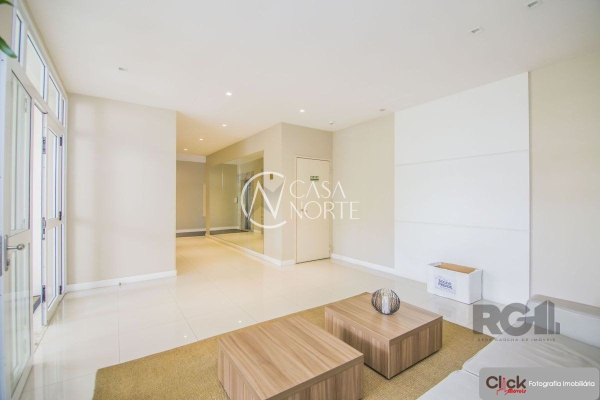 Apartamento à venda com 2 quartos, 63m², 1 suíte, 1 vaga, Rua Jari no bairro Passo da Areia em Porto Alegre