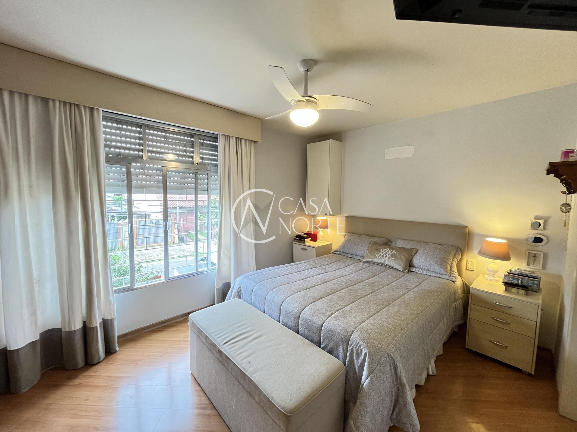 Apartamento à venda com 2 quartos, 105m², 1 suíte, 2 vagas, Rua Machado de Assis no bairro Jardim Botânico em Porto Alegre