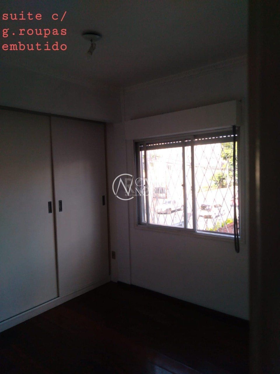 Apartamento à venda com 3 quartos, 74m², 1 suíte, 1 vaga, Rua Monsenhor Veras no bairro Santana em Porto Alegre