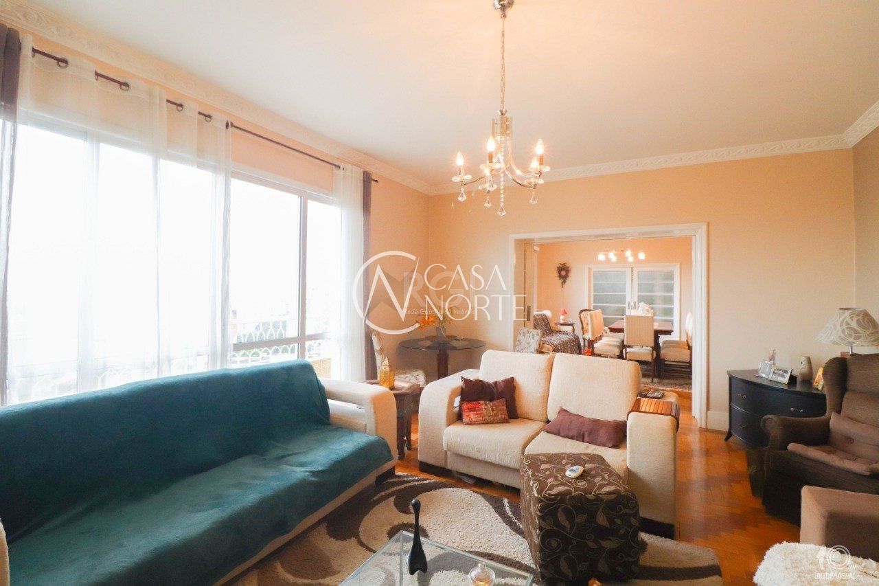 Apartamento à venda com 3 quartos, 233m², 1 suíte, 1 vaga, Avenida Independência no bairro Independência em Porto Alegre