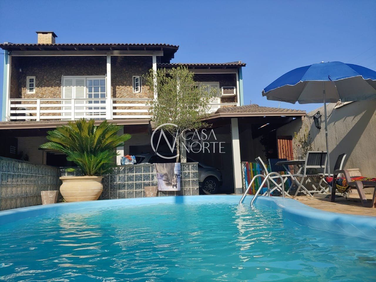 Casa à venda com 3 quartos, 250m², 1 suíte, 5 vagas, Rua João Paris no bairro Santa Rosa de Lima em Porto Alegre