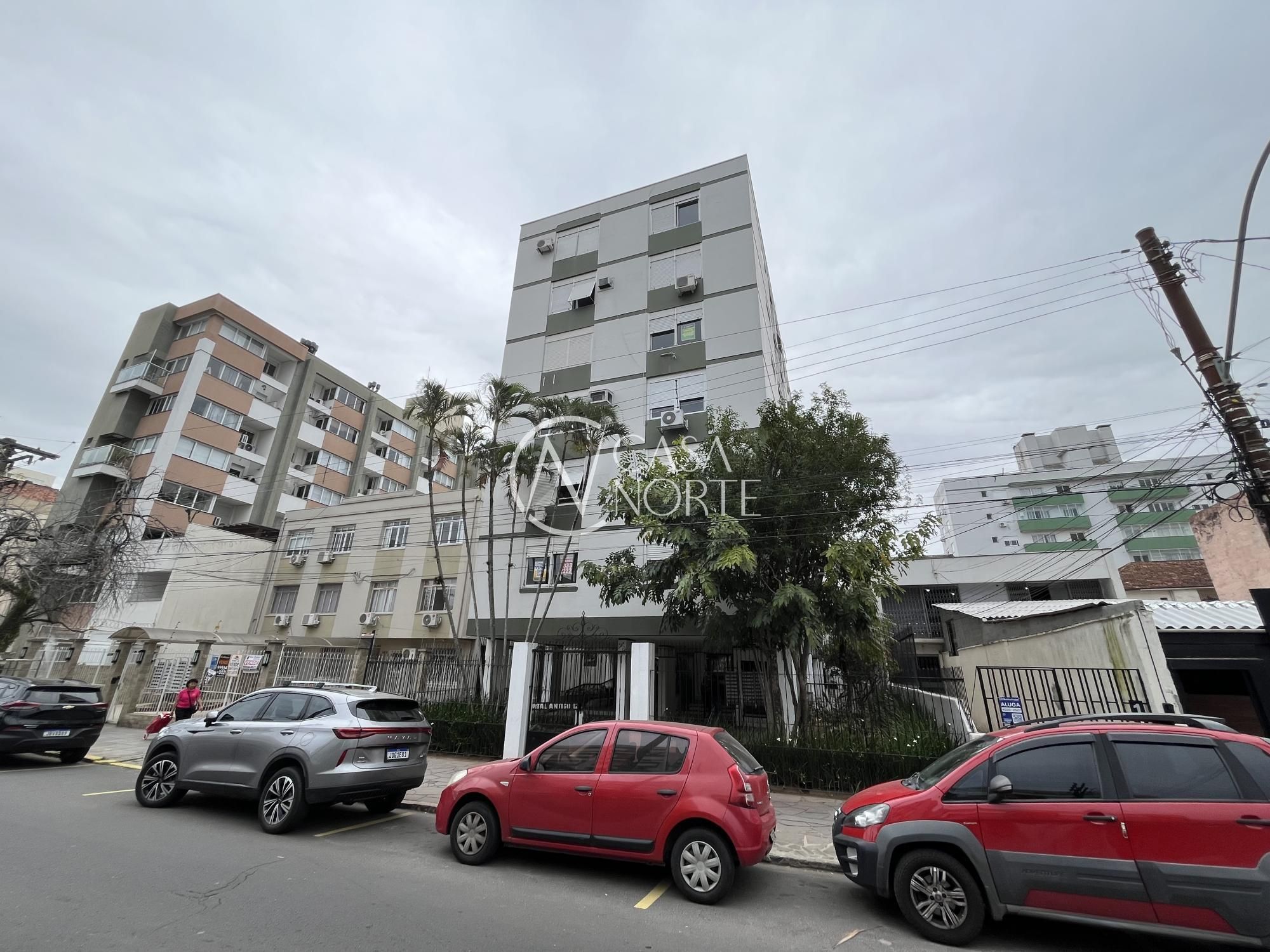 Apartamento à venda com 2 quartos, 168m², 1 suíte, 1 vaga, Avenida Getúlio Vargas no bairro Menino Deus em Porto Alegre
