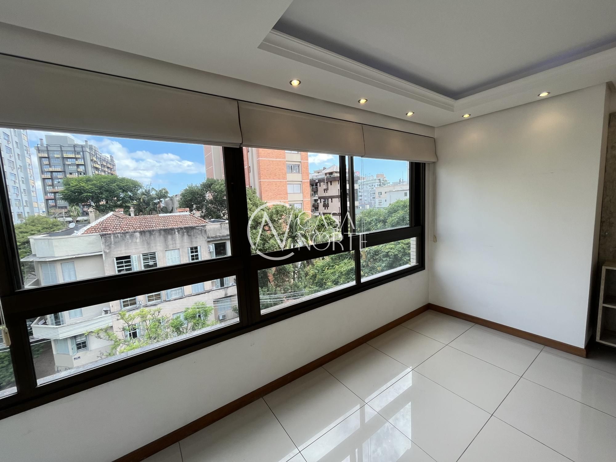 Apartamento à venda com 2 quartos, 95m², 1 suíte, 1 vaga, Rua André Puente no bairro Independência em Porto Alegre