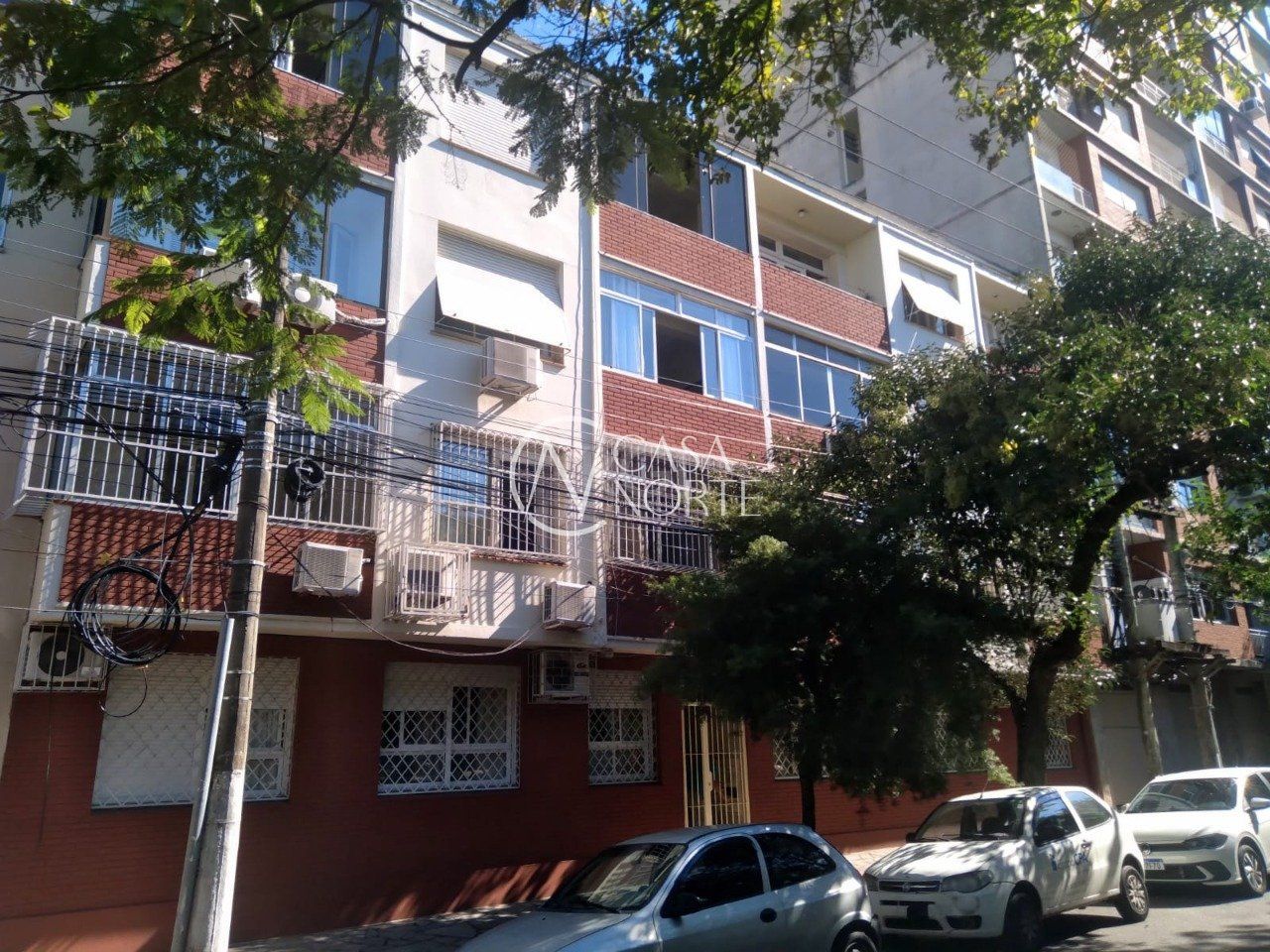 Apartamento à venda com 3 quartos, 107m², Rua Ramiro Barcelos no bairro Bom Fim em Porto Alegre