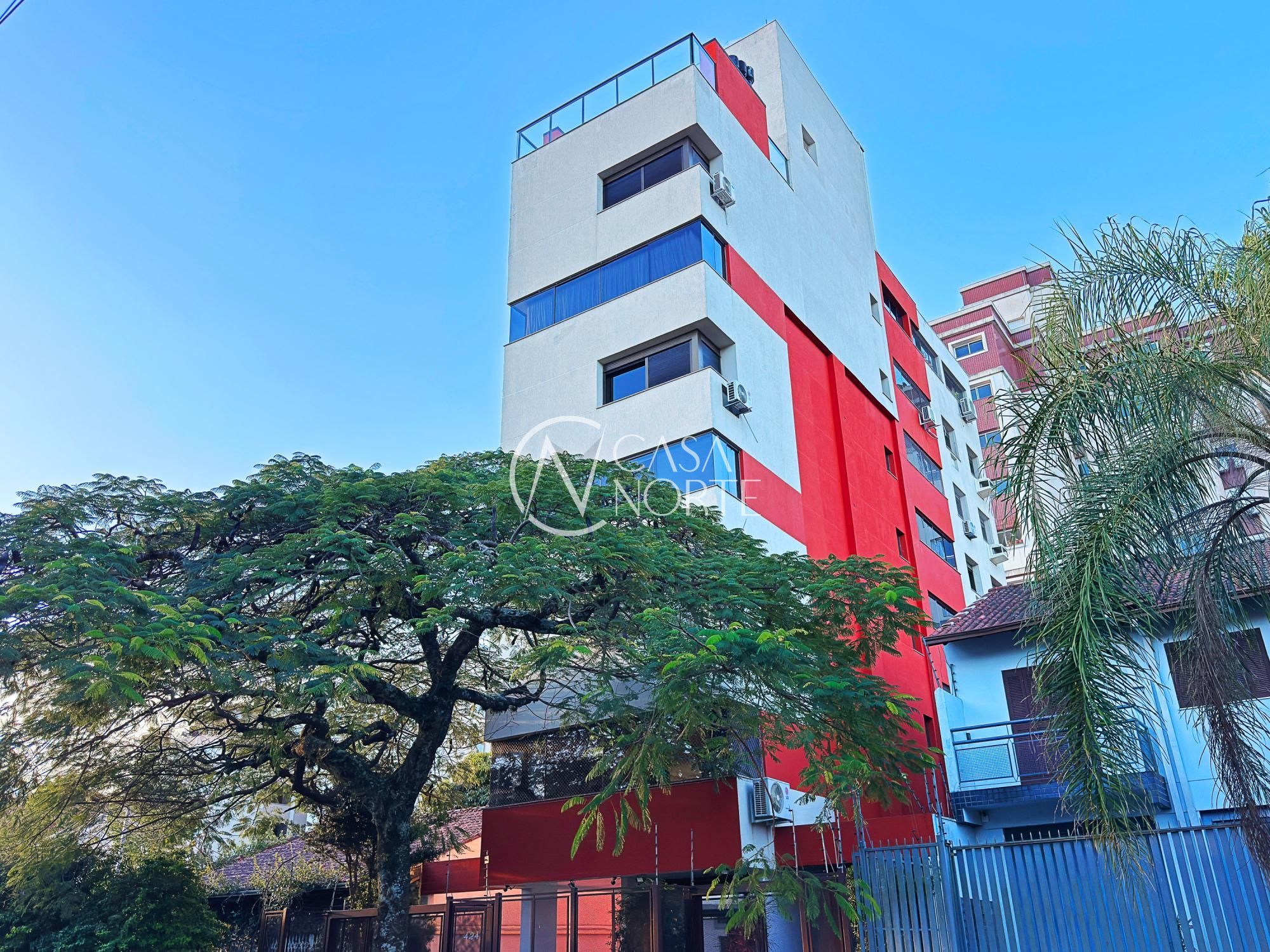 Apartamento à venda com 2 quartos, 68m², 1 suíte, 1 vaga, Rua Luiz Cosme no bairro Passo da Areia em Porto Alegre