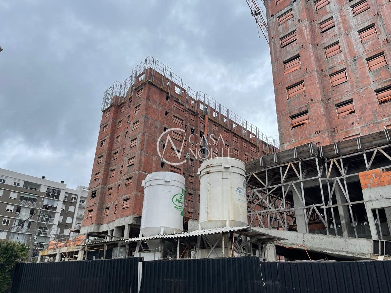 Apartamento à venda com 2 quartos, 61m², 1 suíte, 1 vaga, Rua Doutor Carlos Renato Rua Fonseca no bairro Jardim Sabará em Porto Alegre