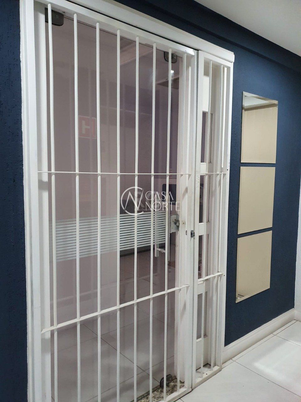 Sala Comercial à venda , 157m², Avenida Otavio Rocha no bairro Centro Histórico em Porto Alegre