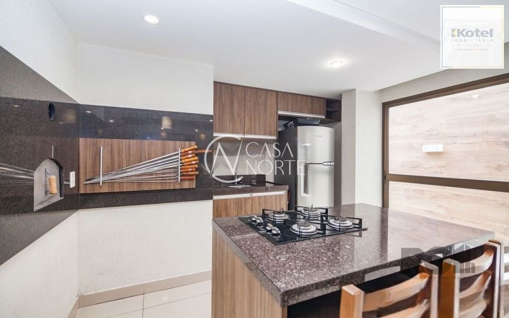 Apartamento à venda com 2 quartos, 61m², 1 suíte, 2 vagas, Rua Kiev no bairro Passo da Areia em Porto Alegre