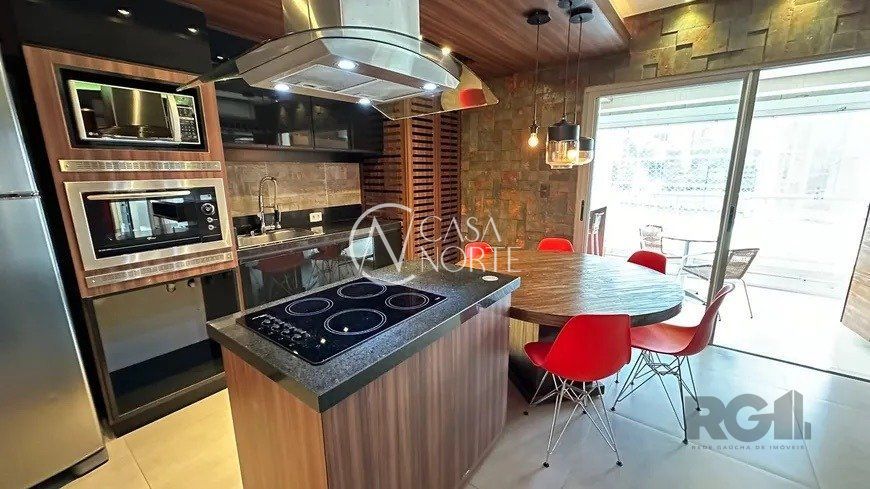 Apartamento à venda com 2 quartos, 77m², 1 suíte, 2 vagas, Rua Mário Antunes da Cunha no bairro Petrópolis em Porto Alegre