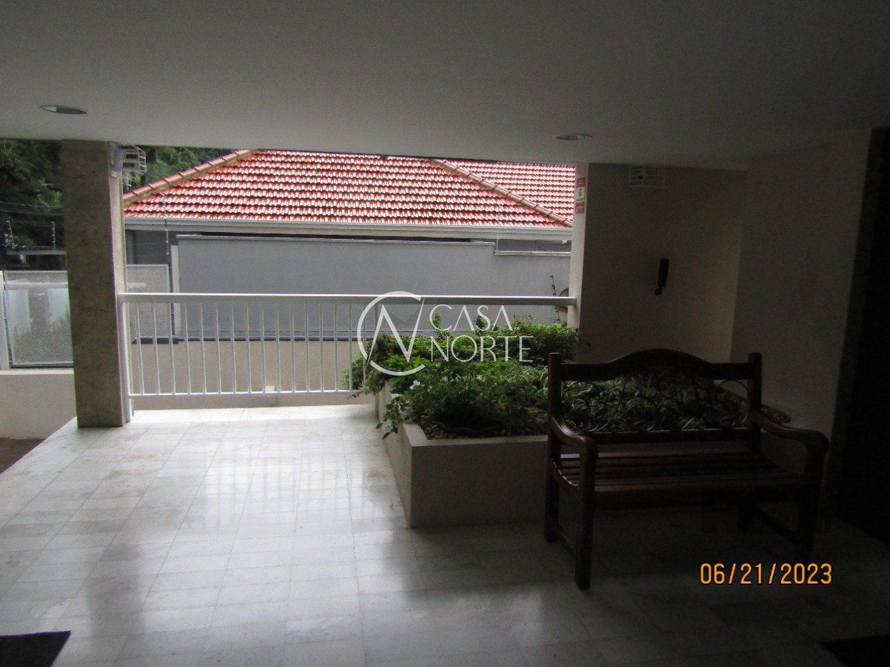 Sala Comercial à venda , 35m², 1 vaga, Rua Dona Laura no bairro Rio Branco em Porto Alegre