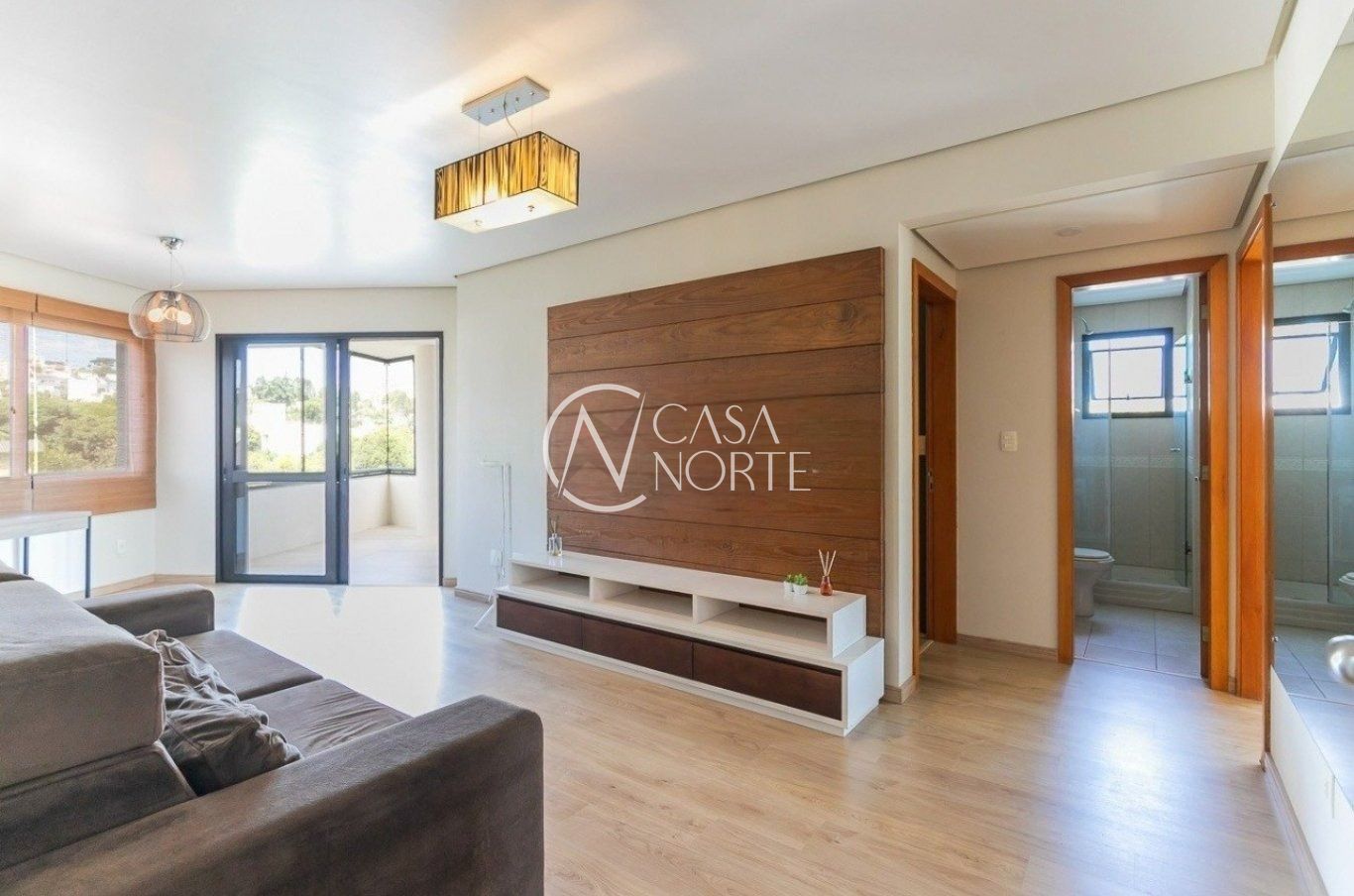 Apartamento à venda com 2 quartos, 81m², 1 suíte, 1 vaga, Rua Doutor Jorge Fayet no bairro Chácara das Pedras em Porto Alegre