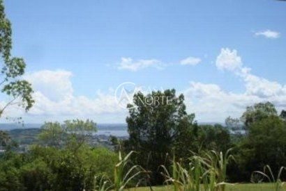 Terreno à venda  com 10000m², Rua Amapá no bairro Vila Nova em Porto Alegre