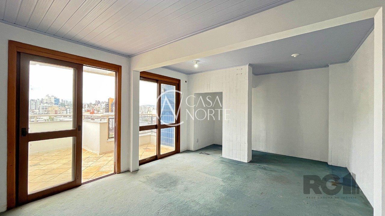 Cobertura à venda com 1 quarto, 70m², 1 vaga, Avenida Independência no bairro Independência em Porto Alegre