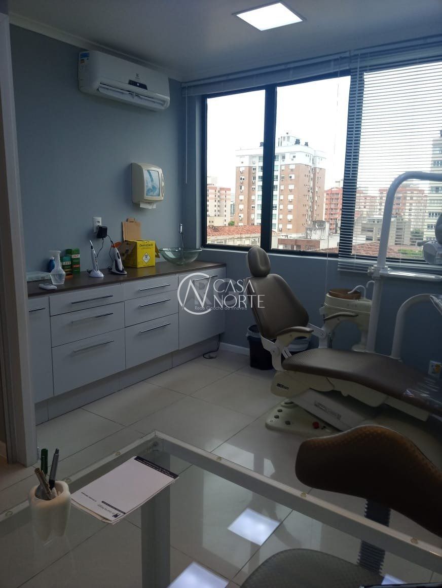 Sala Comercial à venda , 36m², Rua Adao Baino no bairro Cristo Redentor em Porto Alegre