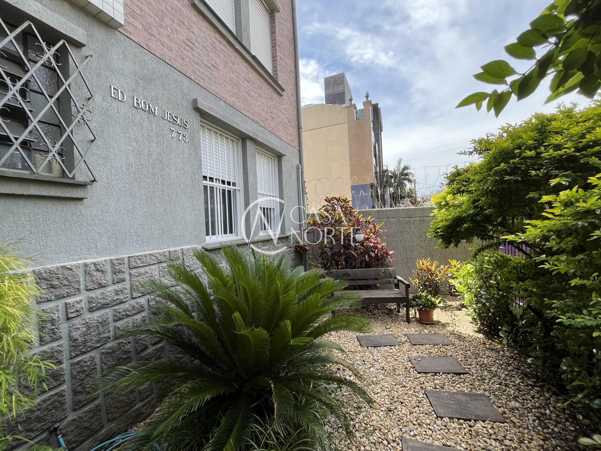 Apartamento à venda com 3 quartos, 85m², Rua Doutor Timóteo no bairro Moinhos de Vento em Porto Alegre