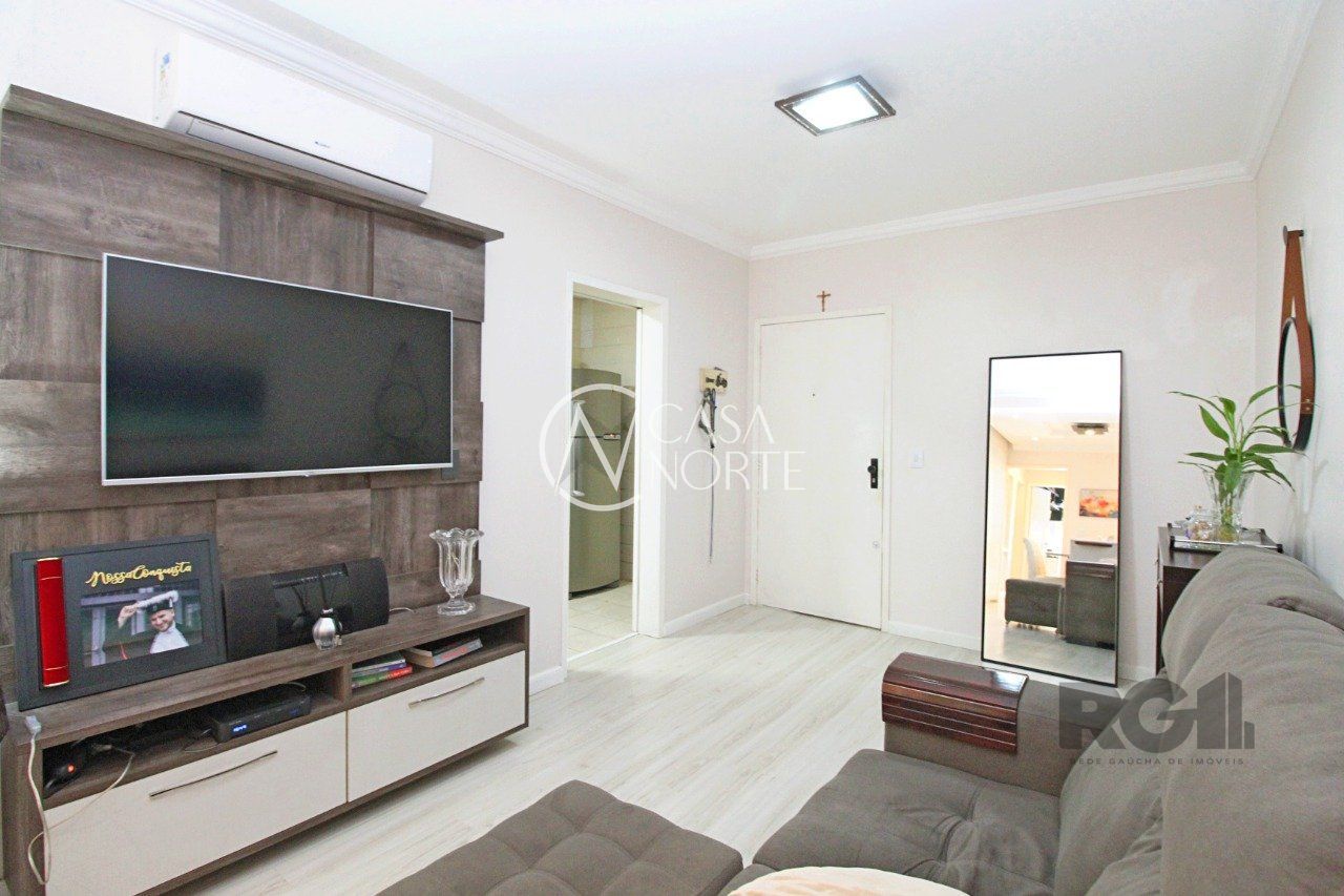 Apartamento à venda com 2 quartos, 84m², 1 suíte, Rua Felipe Camarao no bairro Rio Branco em Porto Alegre