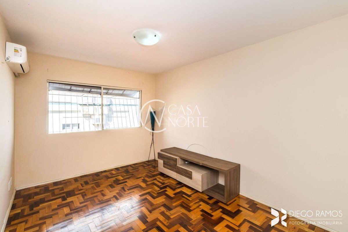 Apartamento à venda com 3 quartos, 82m², 1 suíte, 1 vaga, Rua Silveiro no bairro Menino Deus em Porto Alegre