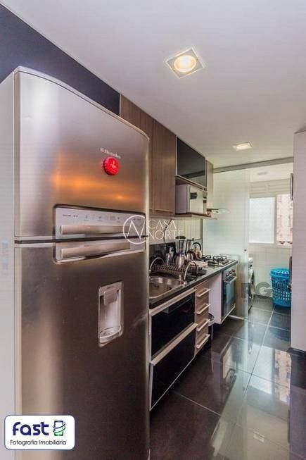 Apartamento à venda com 3 quartos, 84m², 1 suíte, 1 vaga, Avenida Ipiranga no bairro Jardim Carvalho em Porto Alegre