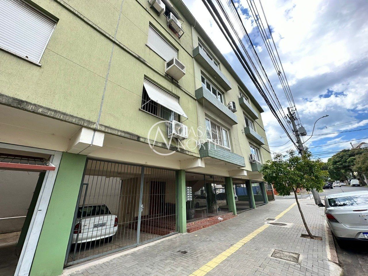 Apartamento à venda com 2 quartos, 62m², 1 vaga, Rua Americo Vespucio no bairro Higienópolis em Porto Alegre