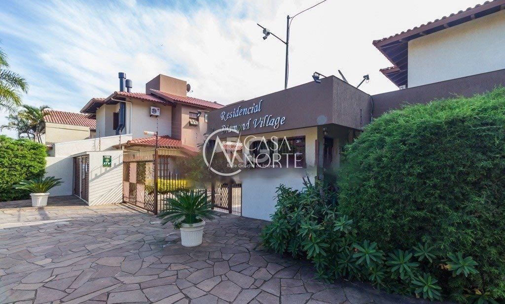 Casa de Condomínio à venda com 3 quartos, 213m², 1 suíte, 2 vagas, Rua Curupaiti no bairro Cristal em Porto Alegre